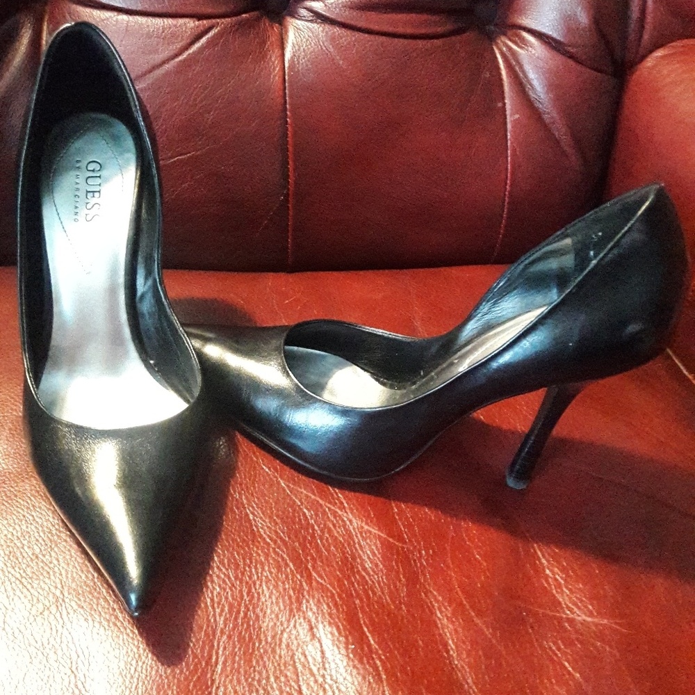 Guess Heels size 8.5M